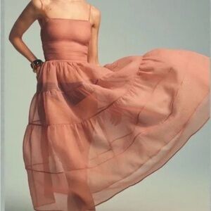 Elegant Pink Sleeveless Dress